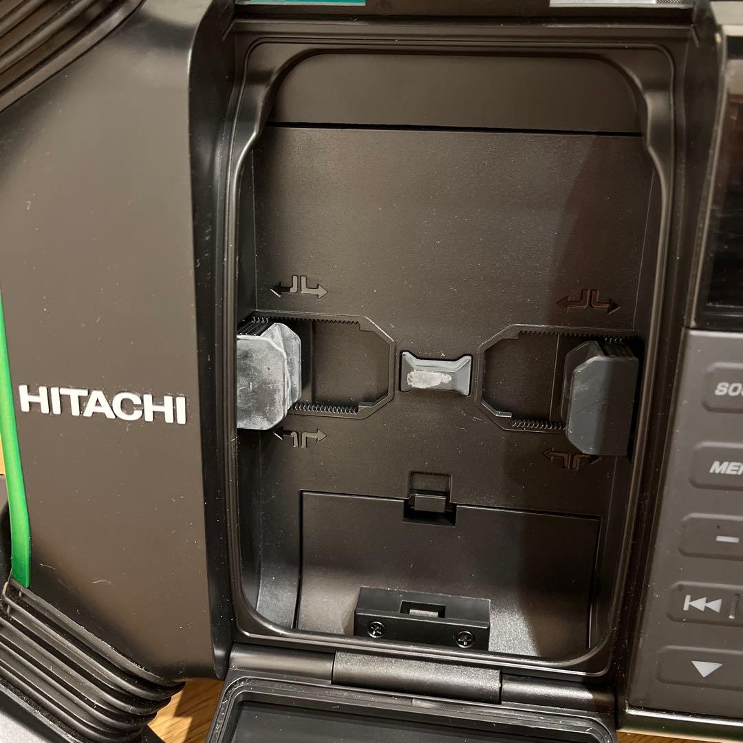 日立工機　コードレスラジオ　UR18DSDL 本体のみ