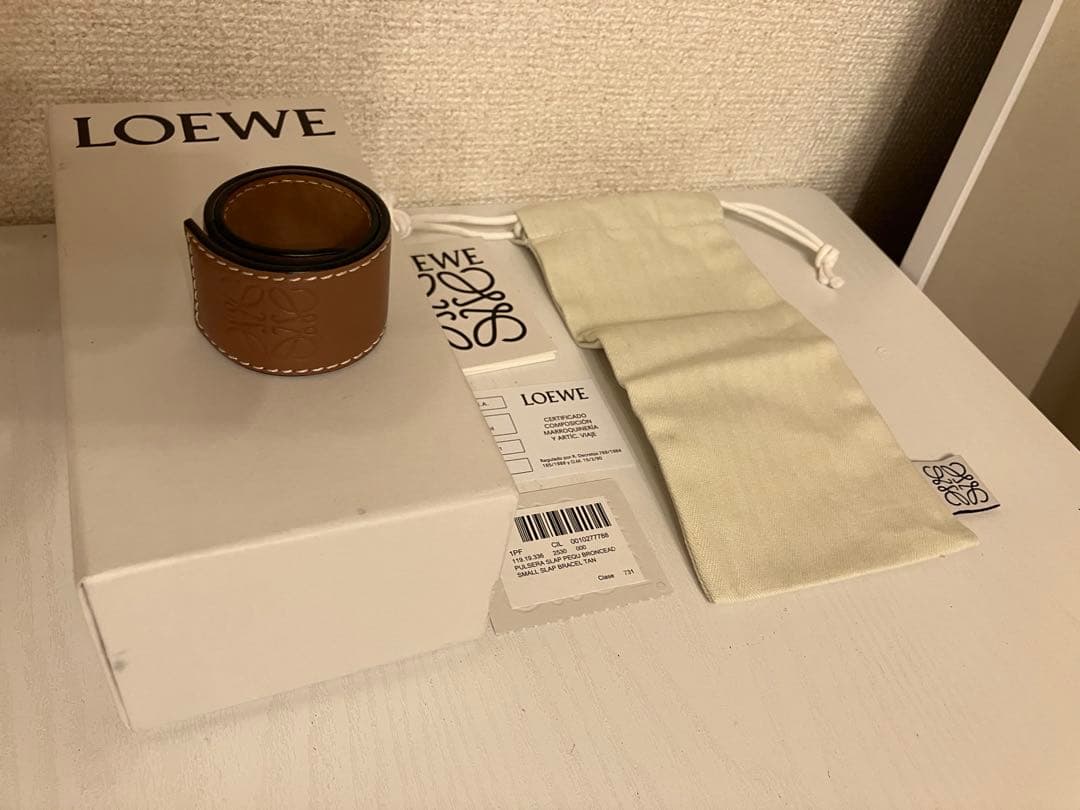 【箱・証明書付き】LOEWE ロエベ バングル