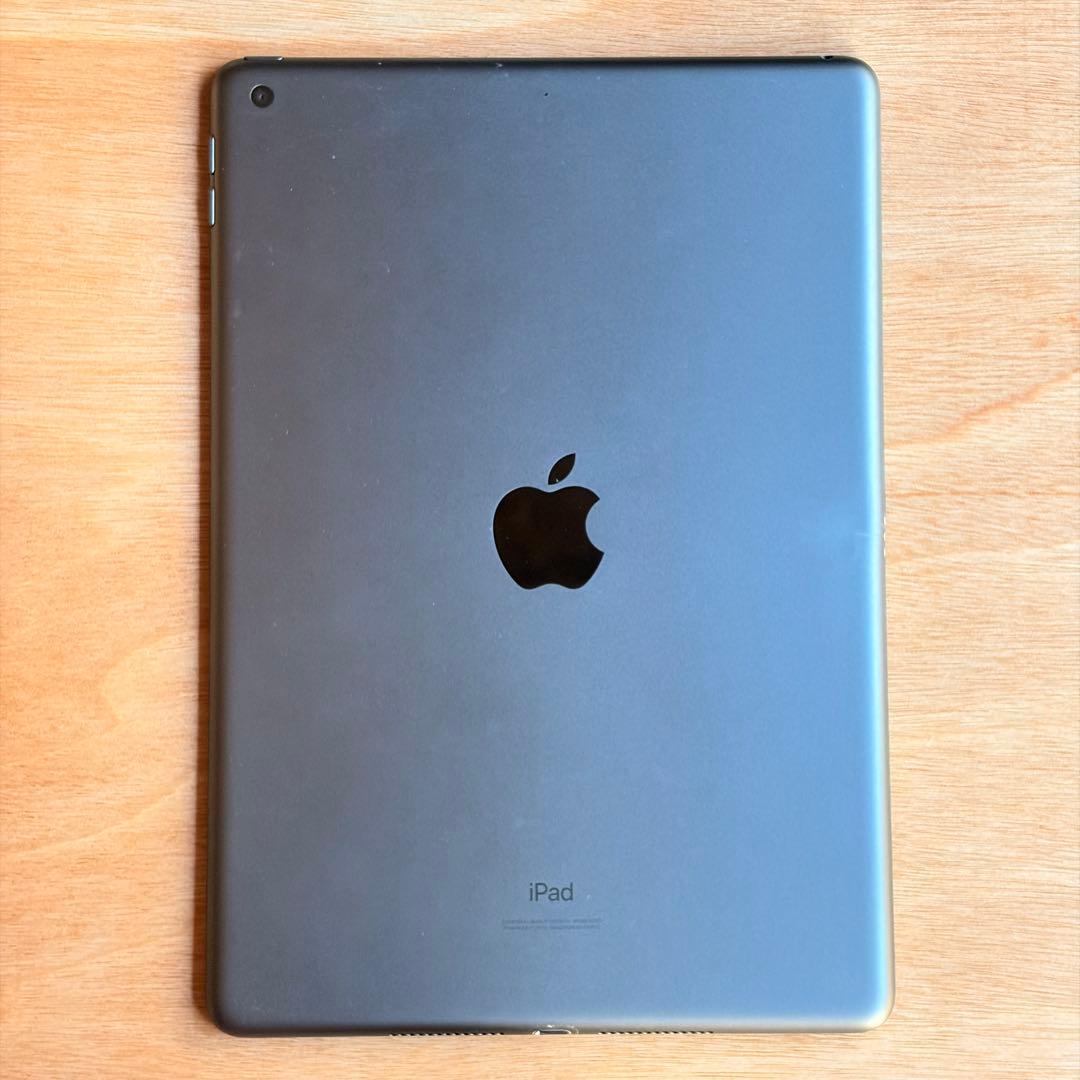 iPad 第8世代 Wi-Fi 32GB 動作OK