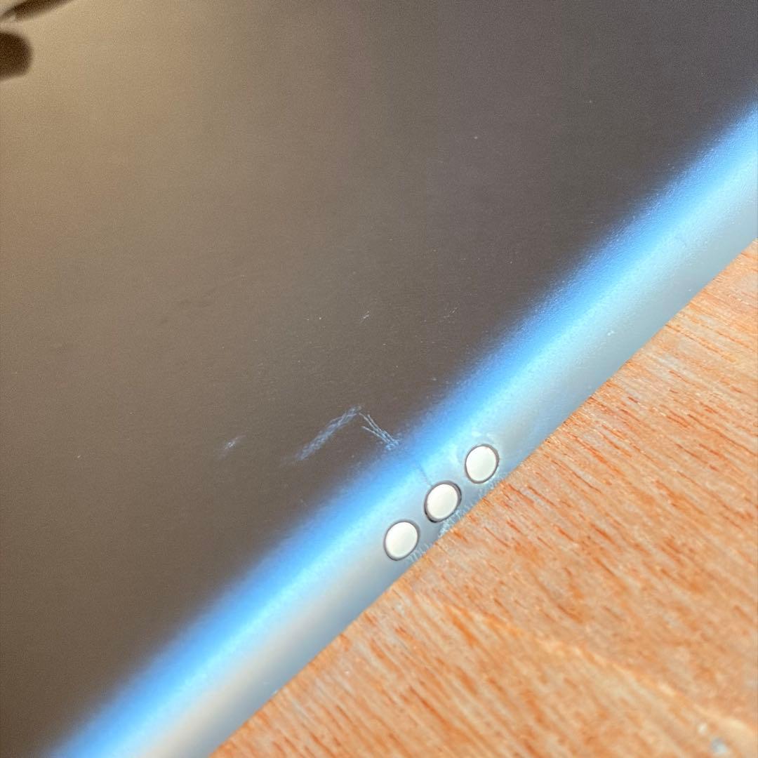 iPad 第8世代 Wi-Fi 32GB 動作OK