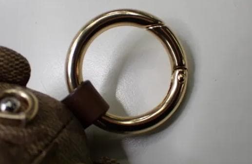 COACH シグネチャー（小物）・ベア　チャーム　キーホルダー