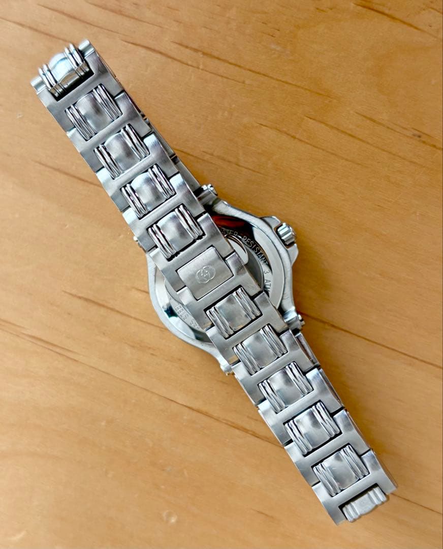 稼働品　GUCCI グッチ　レディース　9040L クォーツ　デイト　ブラック