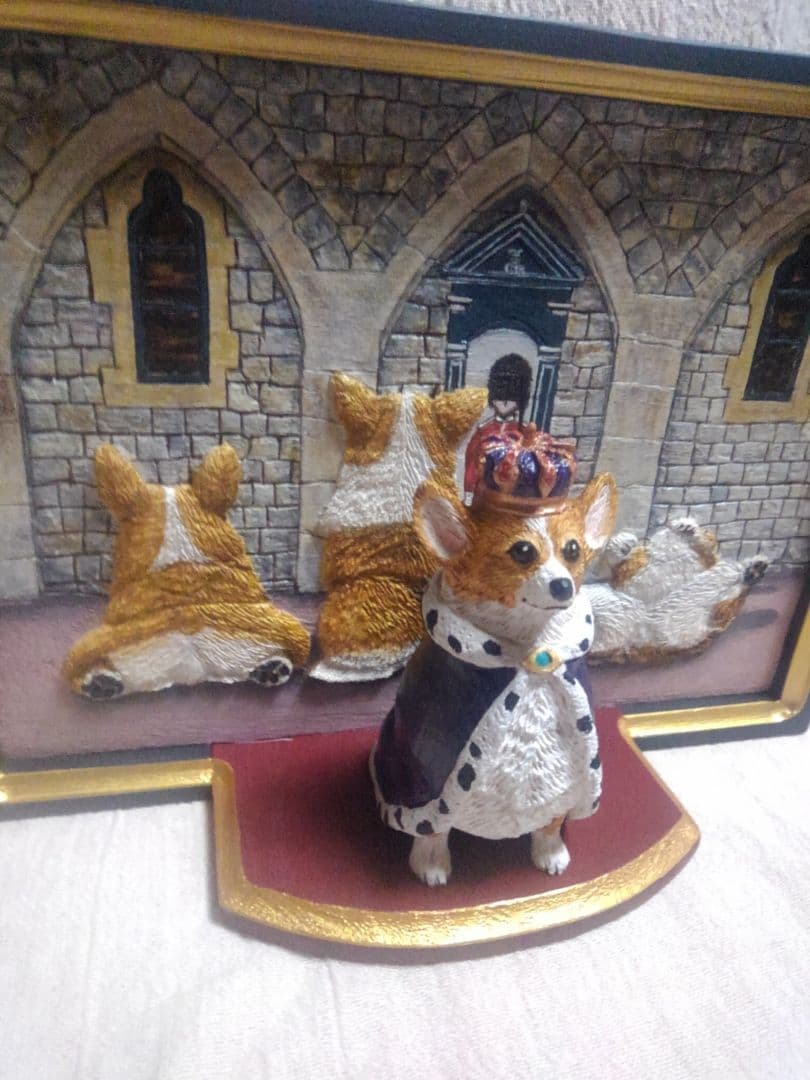 ロイヤルコーギーの壁掛け（制作中）