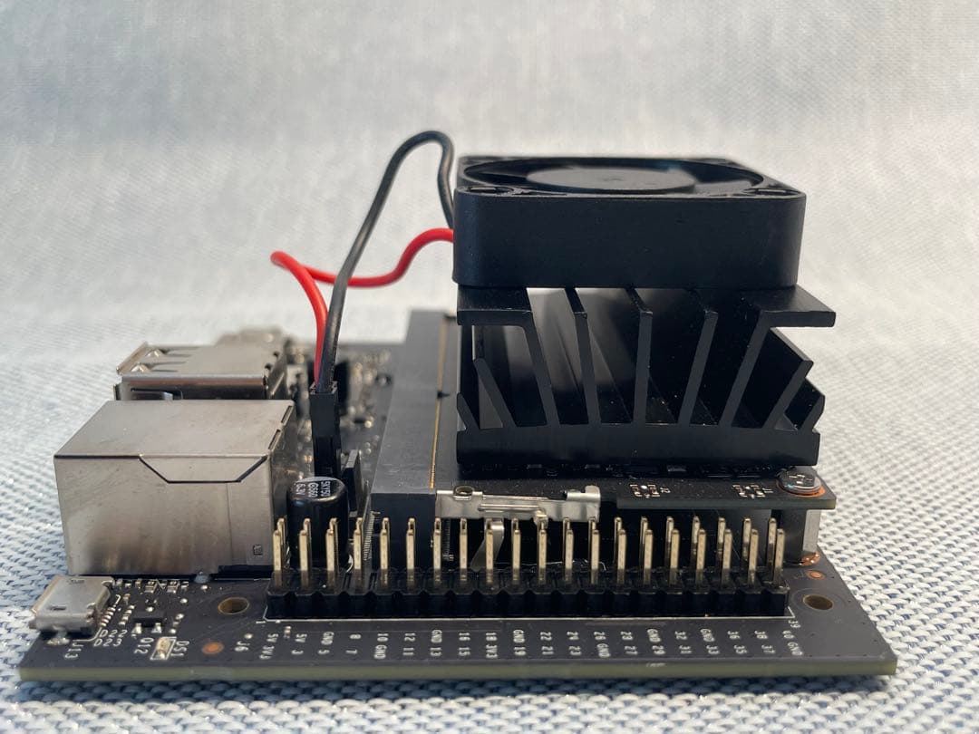 JETSON NANO開発者キット 2GB（ケース付きとケースなしの2個）