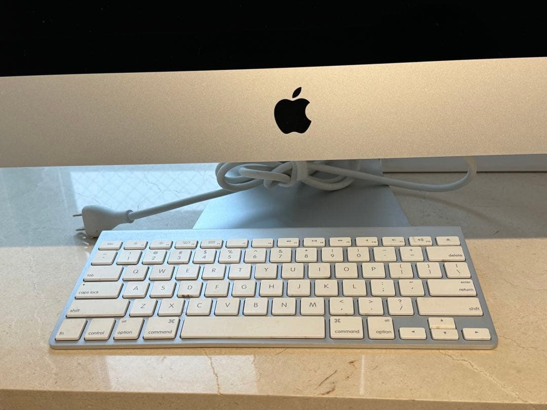 Apple iMac 27インチ Retina 5Kディスプレイモデル