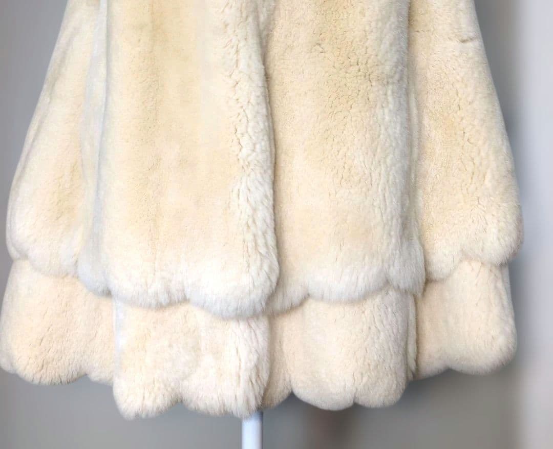 ⭕️フカフカレッキスフード付き2way毛皮コート