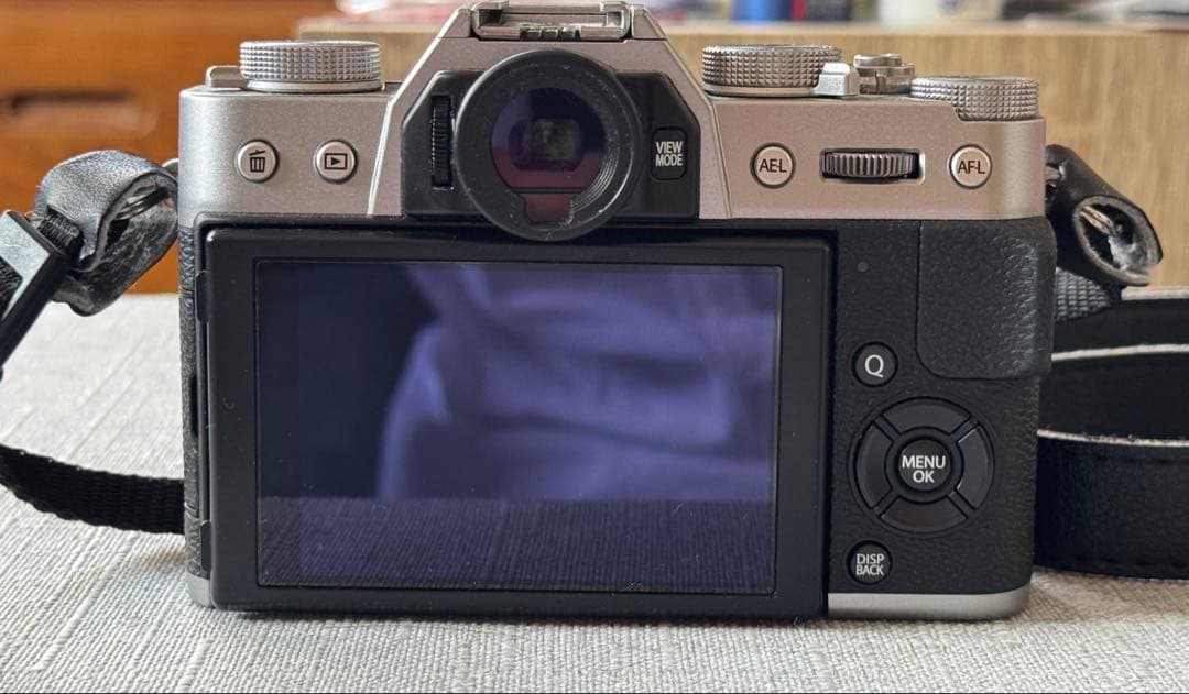 FUJIFILM X-T20 シルバー ミラーレス一眼