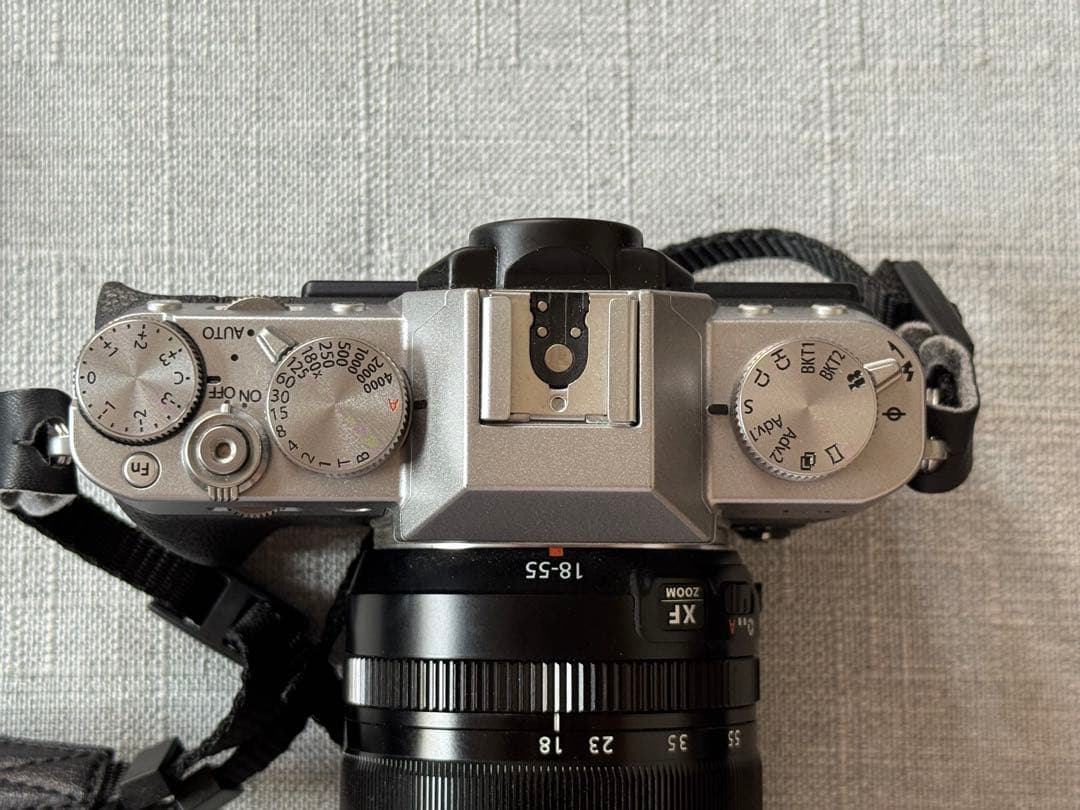 FUJIFILM X-T20 シルバー ミラーレス一眼