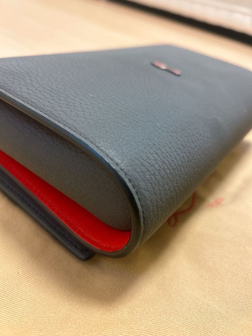 グレー レザー スタッズ クラッチバッグ