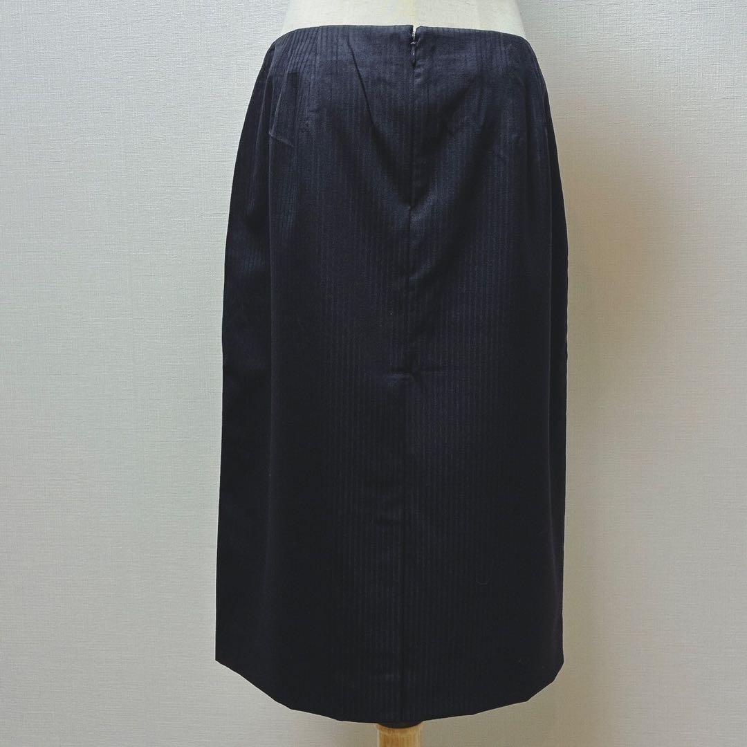 未使用　アンタイトル　スカートスーツ　シャドーストライプ　Jクオリティ　ウール