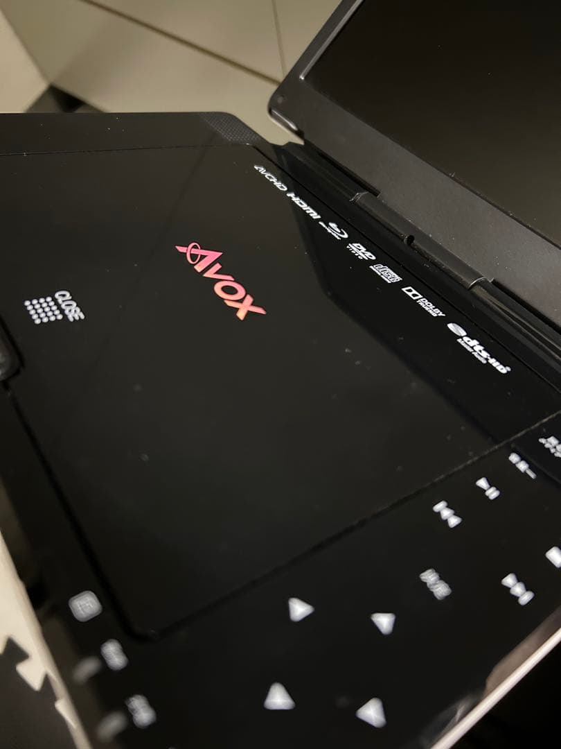 Avox ポータブルブルーレイディスクプレーヤー APBD-1030HW