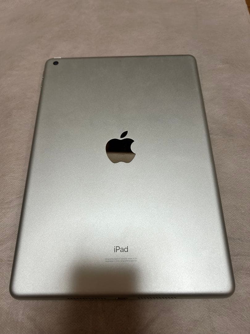 iPad第8世代 32GB WiFiモデル