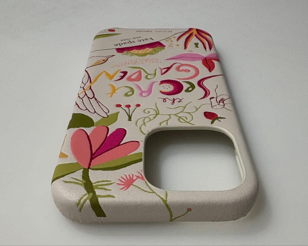 ☆新品☆ iPhone13Proケース KATE SPADE マルチ K9233