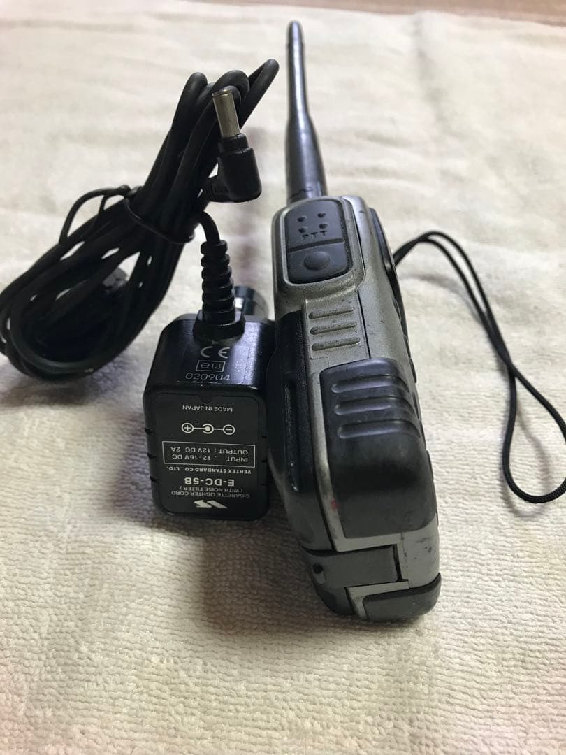 VX-7 50/144/430MHz（受信504KHzー998MHz）