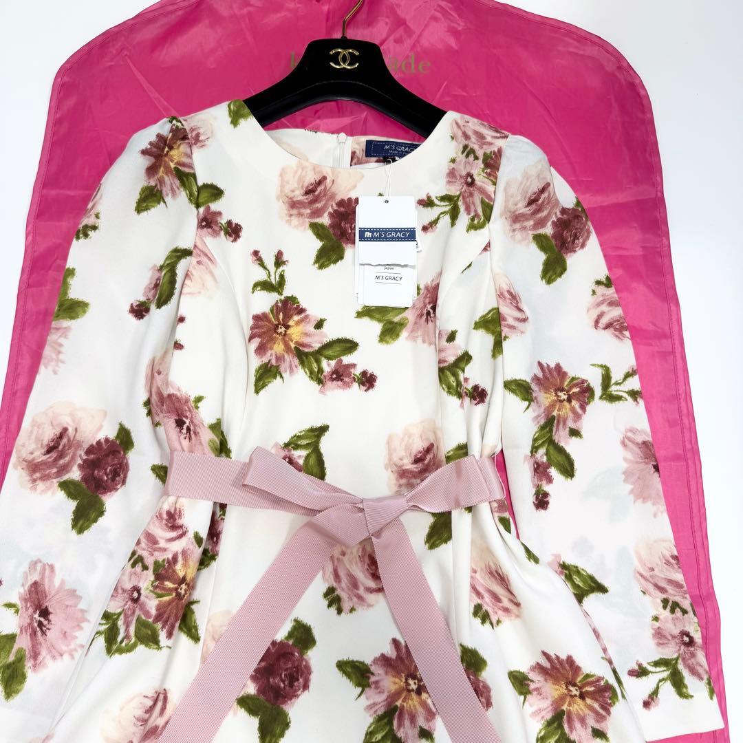 【新品タグ付き✨】エムズグレイシー　ワンピース　花柄 2024年　42