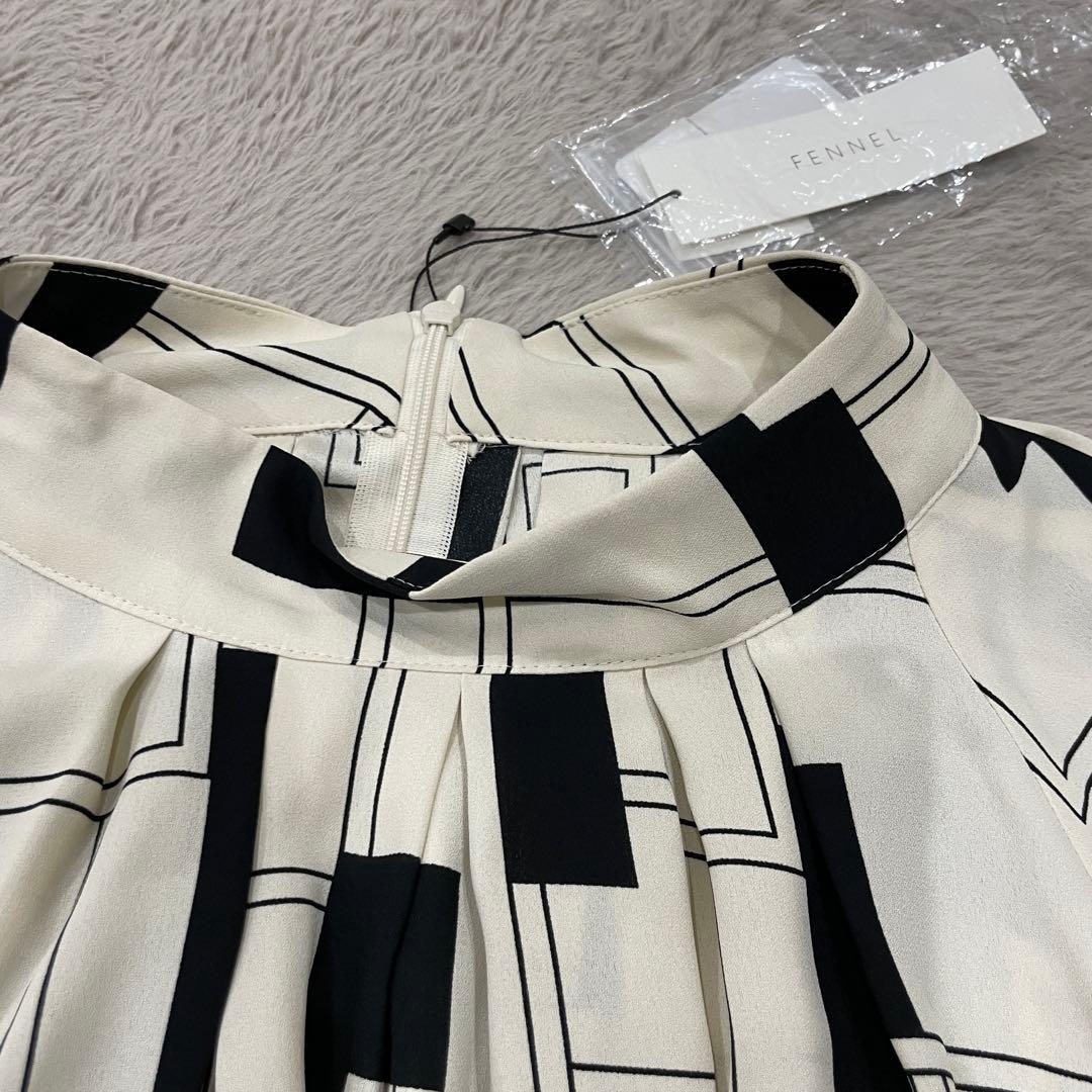 新品★ヤマダヤFENNELボリュームスリーブ ブラウス 幾何学模様 モノトーン