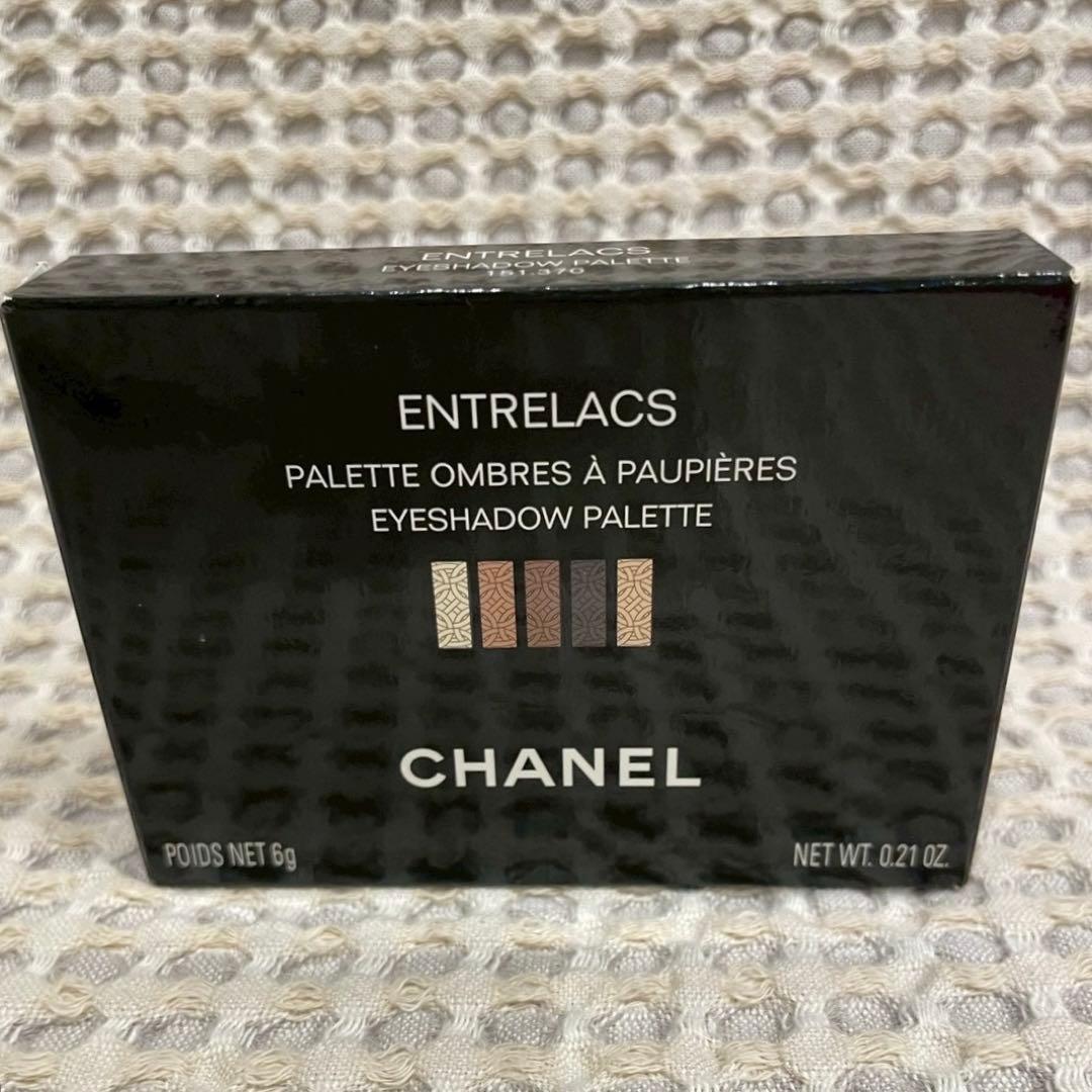 CHANEL アイシャドウパレット