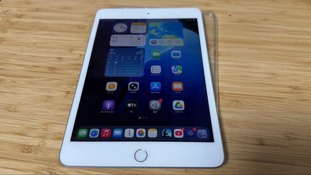 iPad minin 5 256gb simフリー au