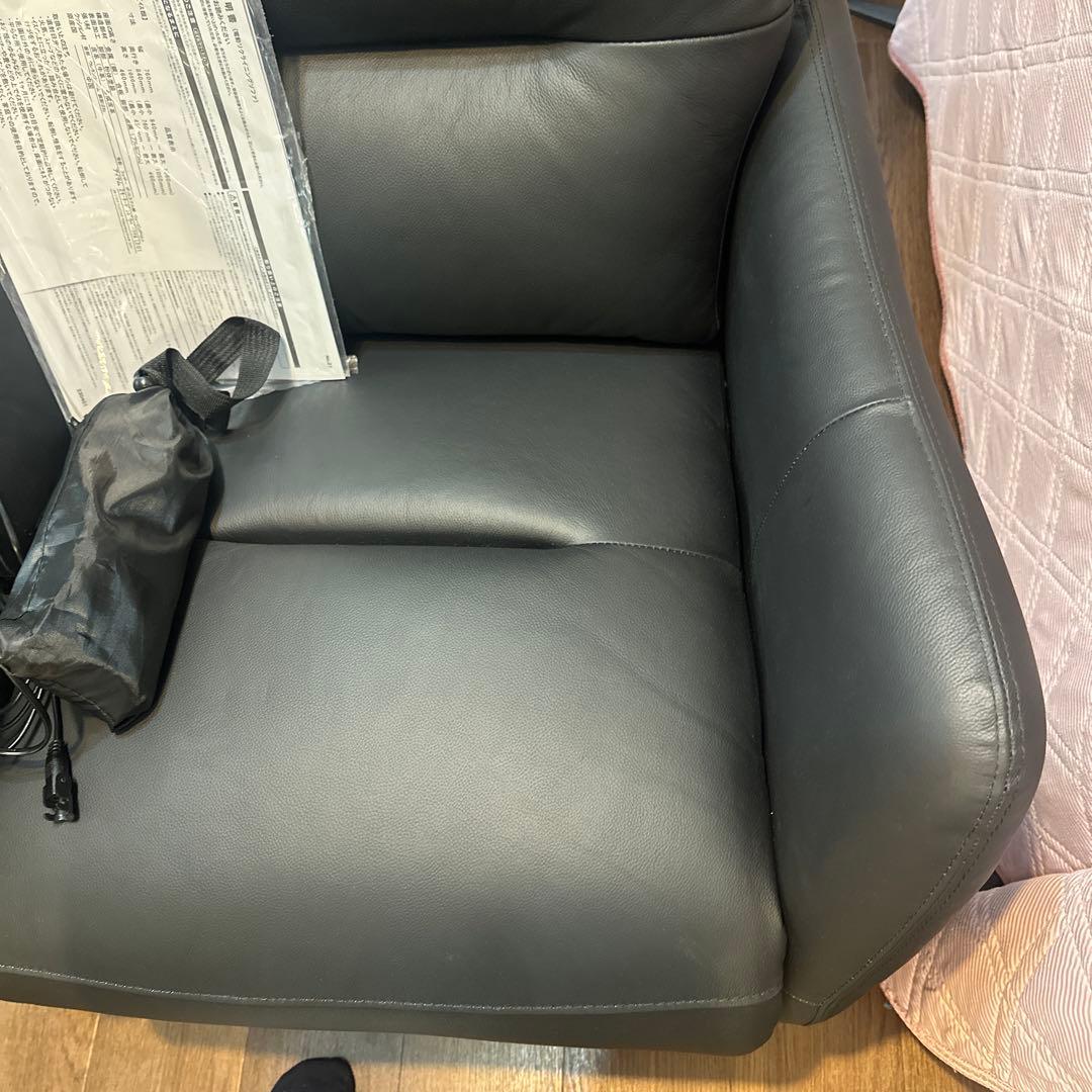 ニトリ 電動リクライニングパーソナルチェア2モーター LE01