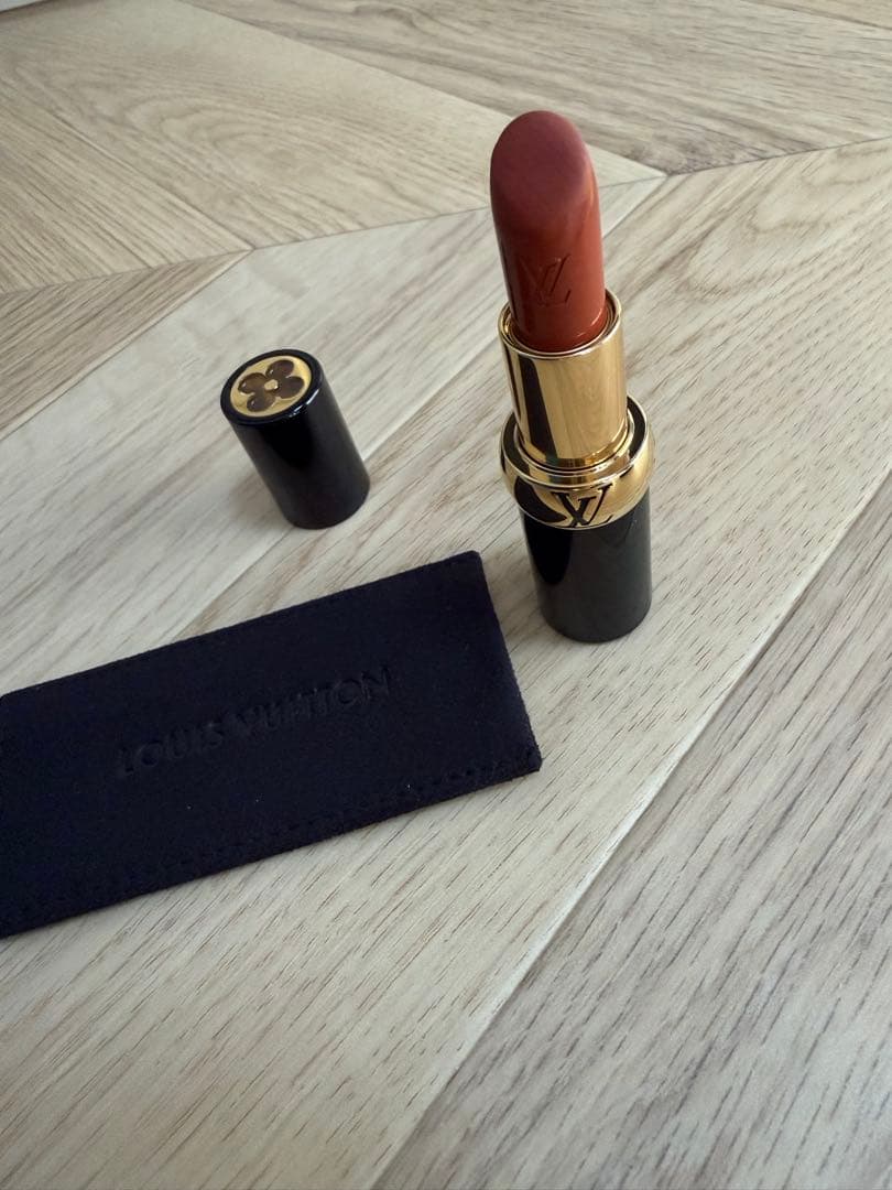 ルイヴィトンリップ
