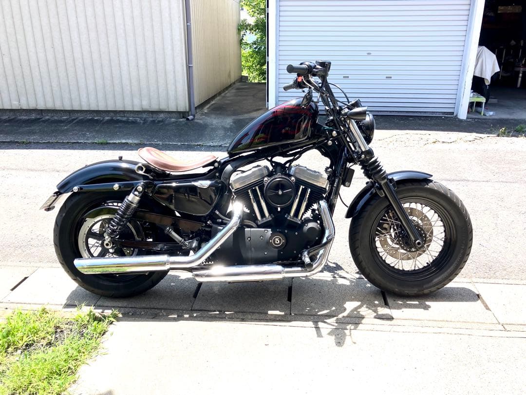 スポーツスター ガソリンタンク ３.３ガロン ハーレXL1200 XL883