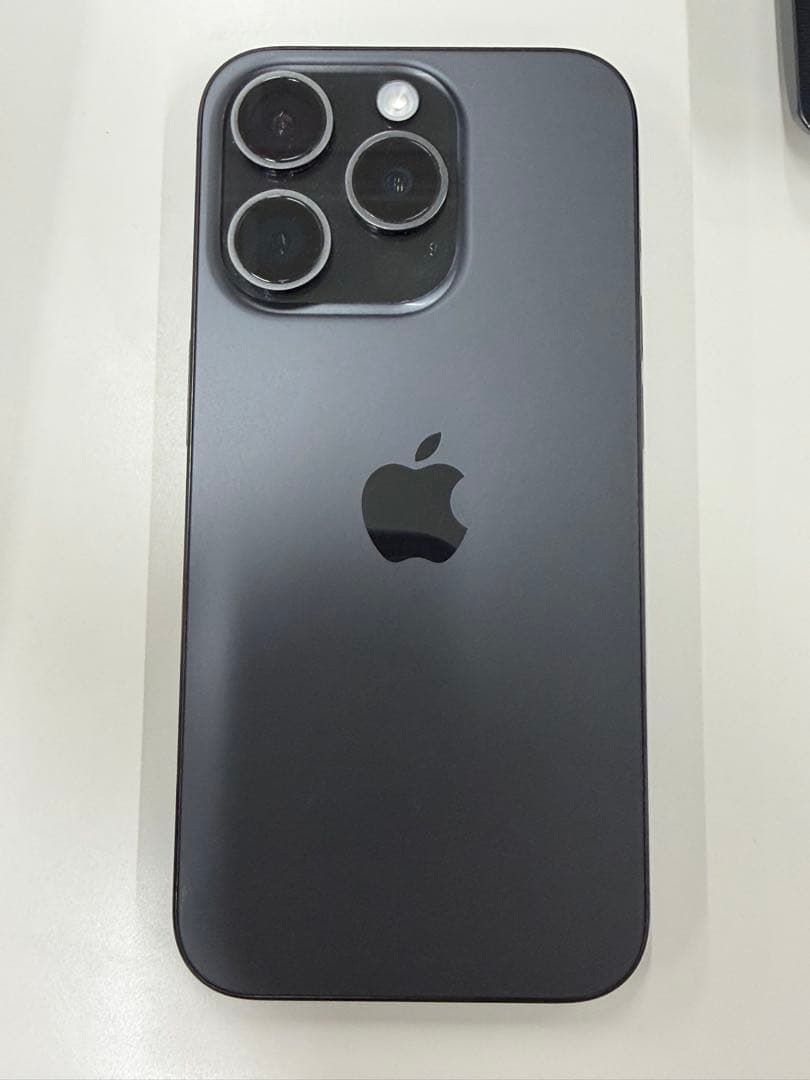 Apple iPhone 15 Pro 256GB ※本体のみ