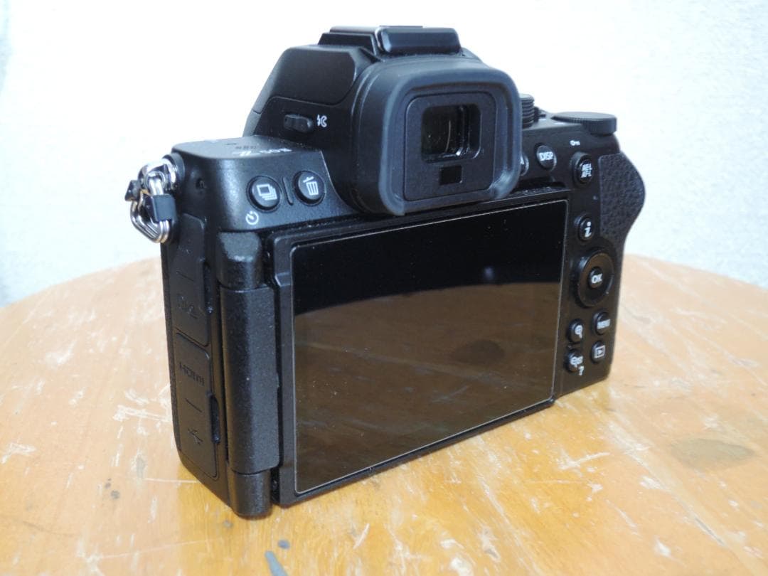 h*h様 ニコン Z50II ボディ 極上美品！ショット数1300、メーカー保証