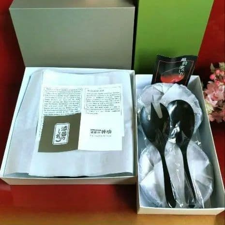 ぷくりん様リクエスト２点まとめ商品/漆塗牡丹彫ボウル銘々皿サーバー・パイレックス