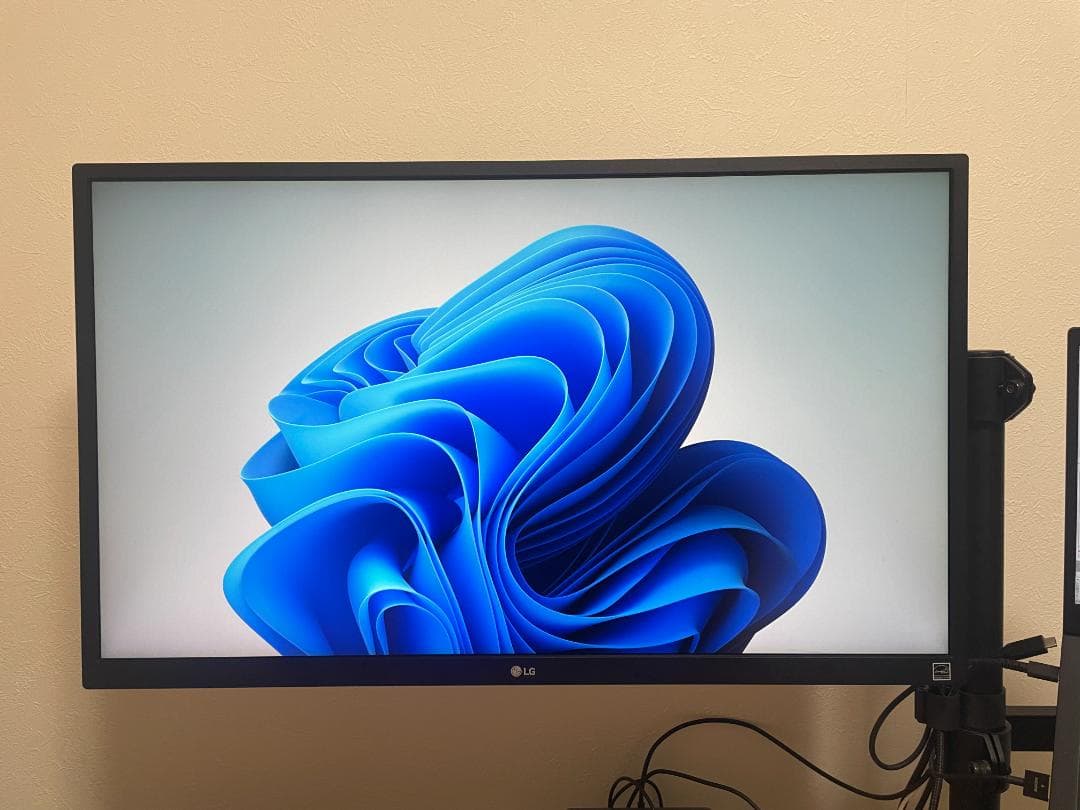 ◆4K◆27インチ液晶モニター LG 27UL550