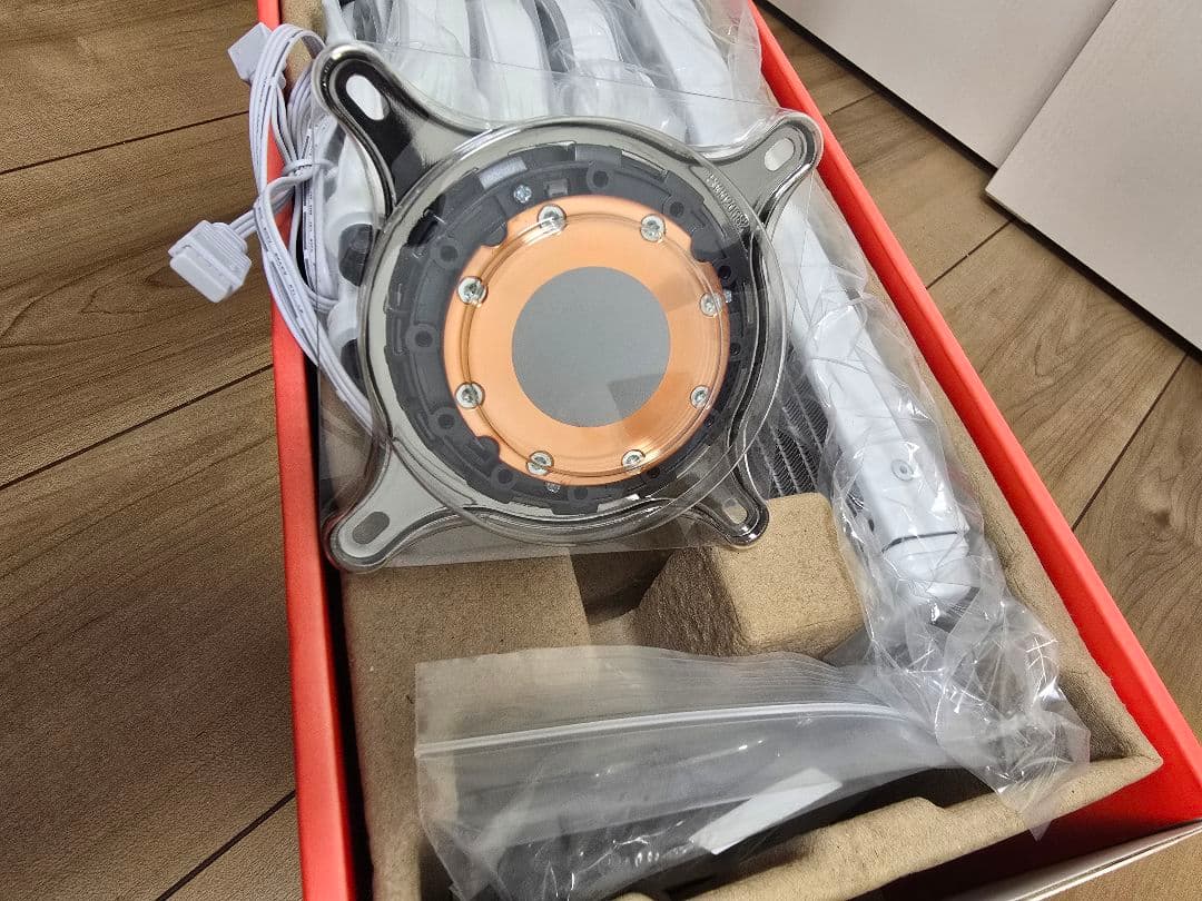 XPG LEVANTE X 360 クーラー