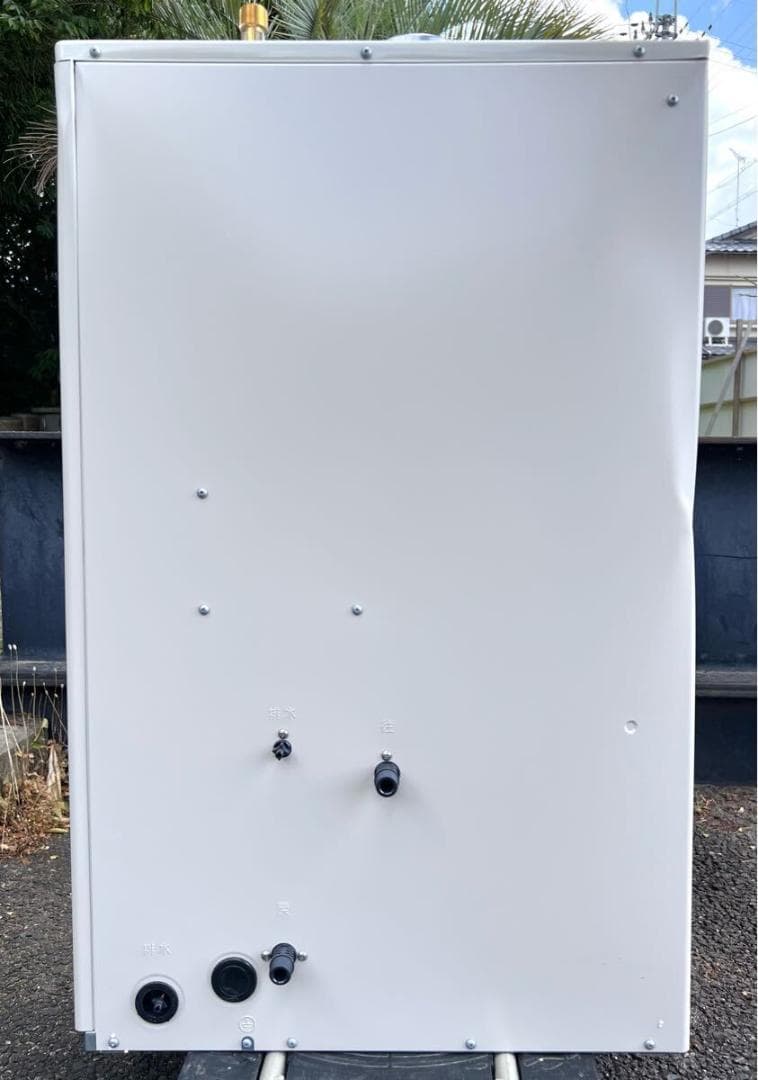 平凡　ノーリツ エコフィール 石油給湯器 給湯＋追いだき 凹みあり