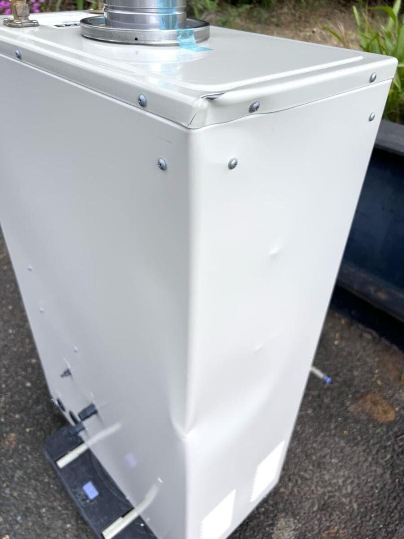 平凡　ノーリツ エコフィール 石油給湯器 給湯＋追いだき 凹みあり