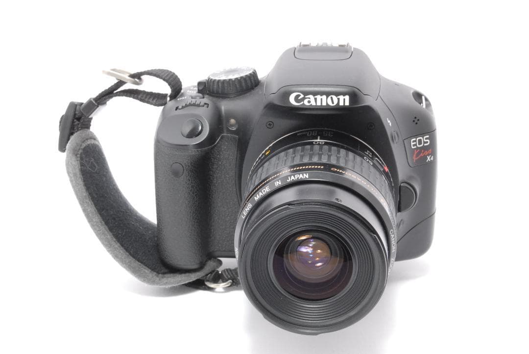 持ちやすいハンドストラップ付き⭐️Canon EOS Kiss X4⭐️簡単操作