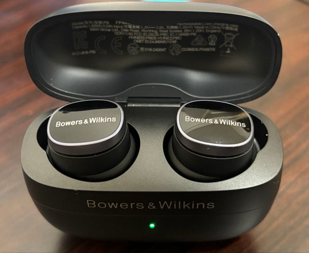 Bowers&Wilkins PI8 ブラック