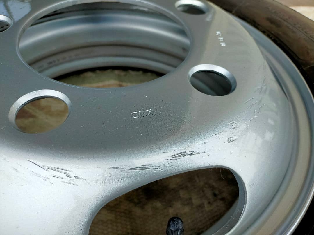 キャンター スペアタイヤ 195/75R15 15インチ FBA00 トラック用