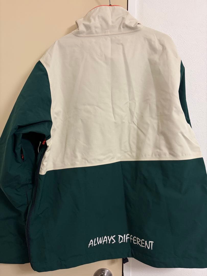 ※今月まで年内発送 686 , BURTON 上下スノーボードウェアセット