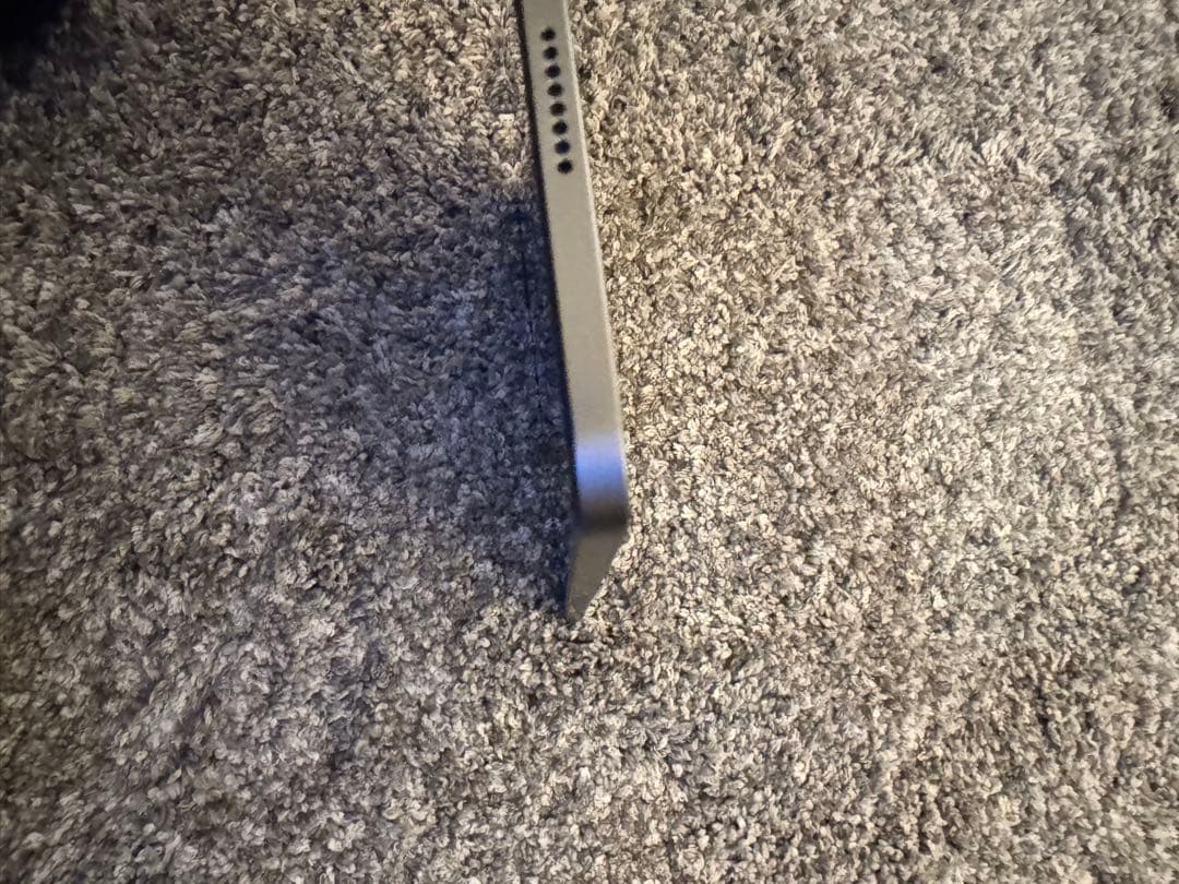 M1 iPad Pro 11インチ + 純正Magic Keyboard