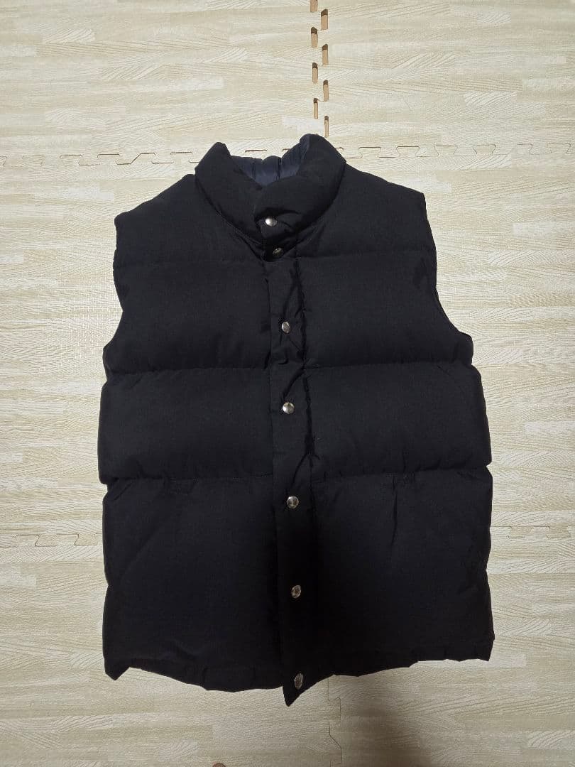 【着用3回】クレセントダウンワークス ダウンベスト