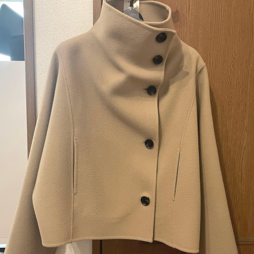 anuans スタンドネックリバーショートコート