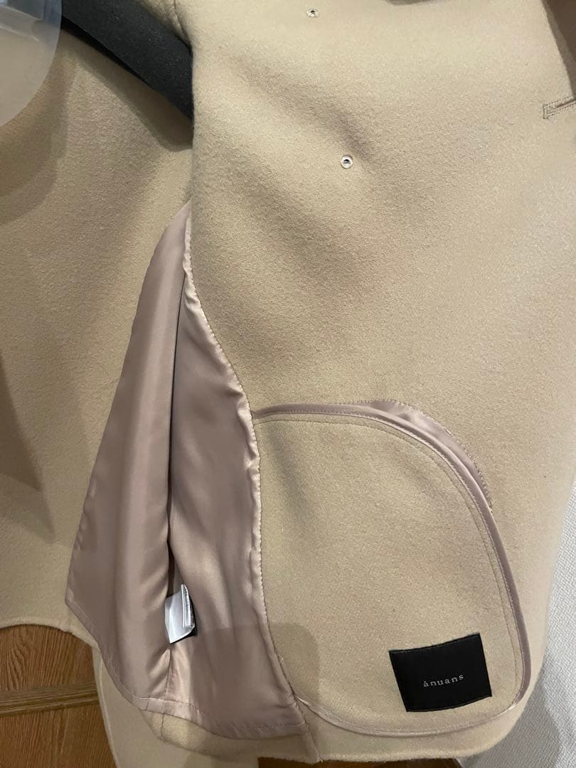 anuans スタンドネックリバーショートコート