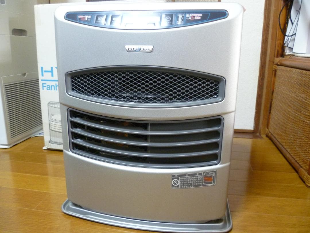 TOYOTOMIトヨトミ 石油ファンヒーター ハイブリッド LC-HB32A