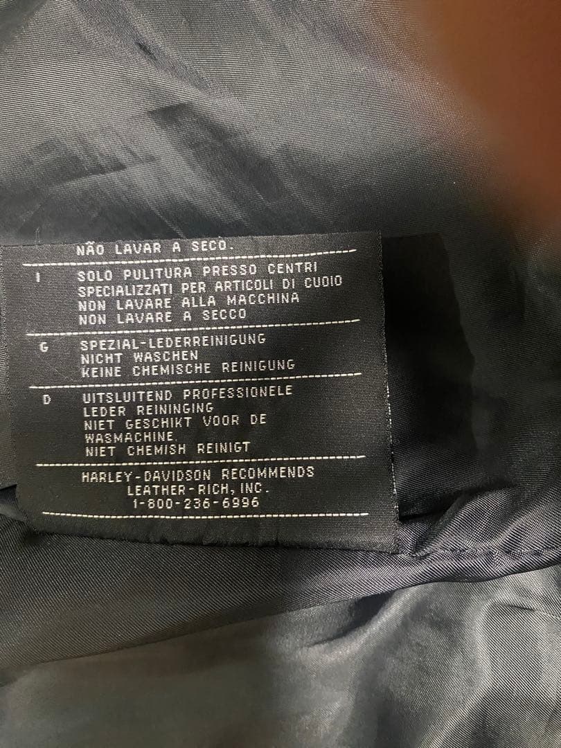 ブラックレザーライダースジャケット