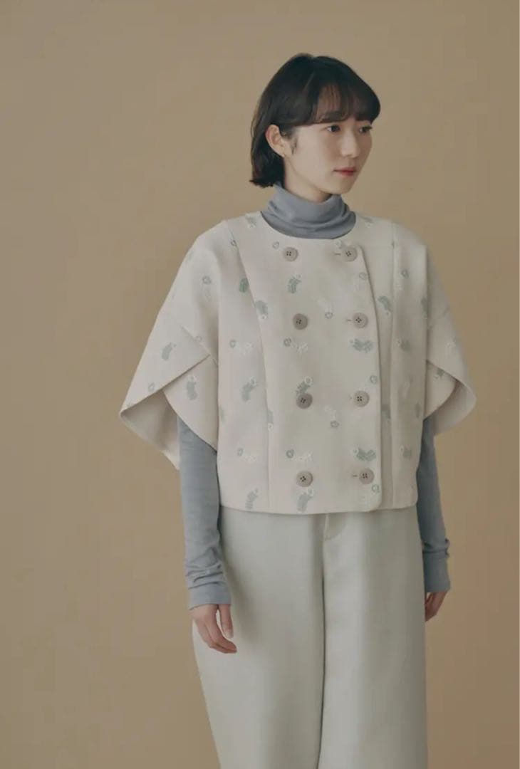 定価以下！ミナペルホネン　petal feather ジャケット