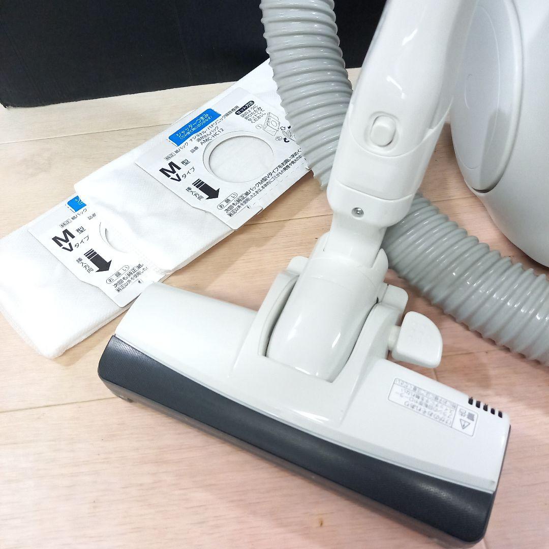 美品◎Panasonic 掃除機 MC-PJ230G-W 2024年製