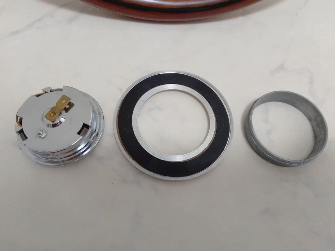 VERONA ヴェローナ victoria ウッドステアリング 外径約37cm