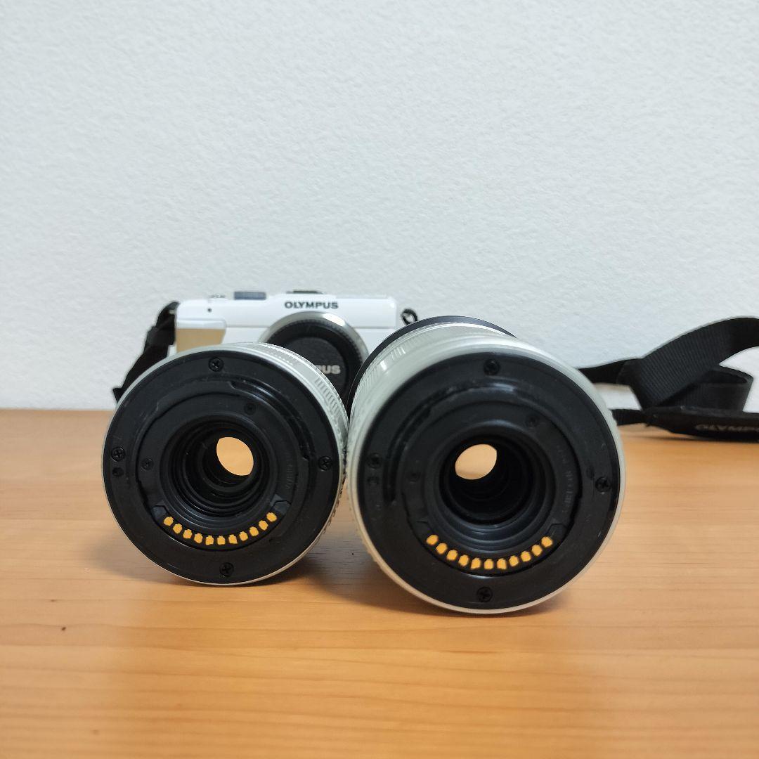 【美品】OLYMPUS PL1s ミラーレスカメラ 　レンズ２本