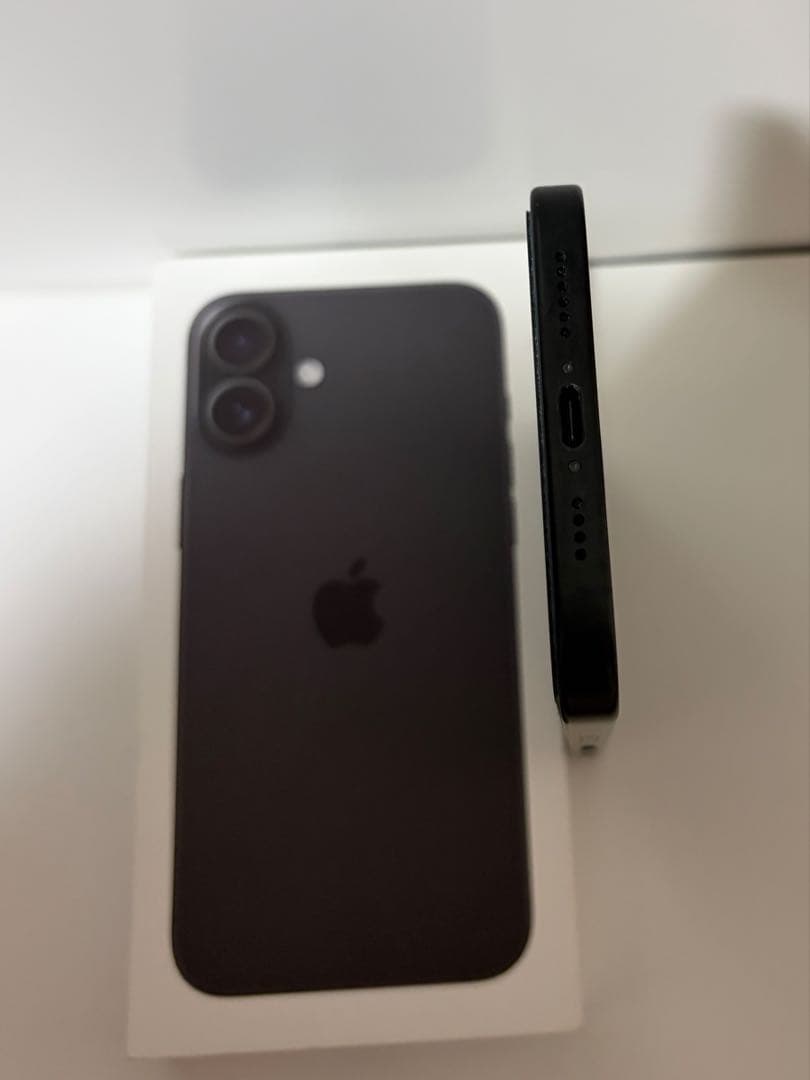✨ 美品 iPhone16 Plus 128GB ブラック フィルム貼付 ✨