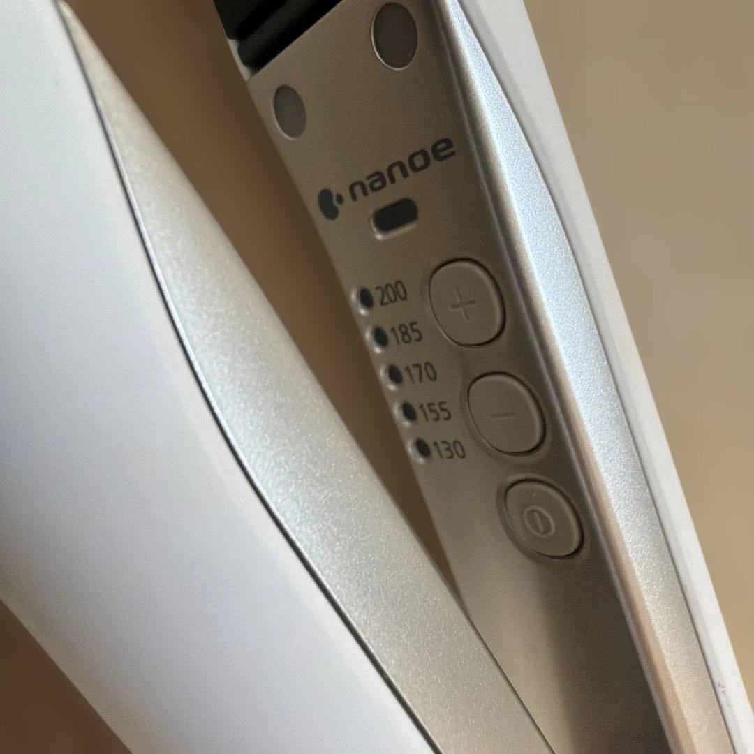 s*u様 Panasonic EH-HS0J ストレートヘアアイロン