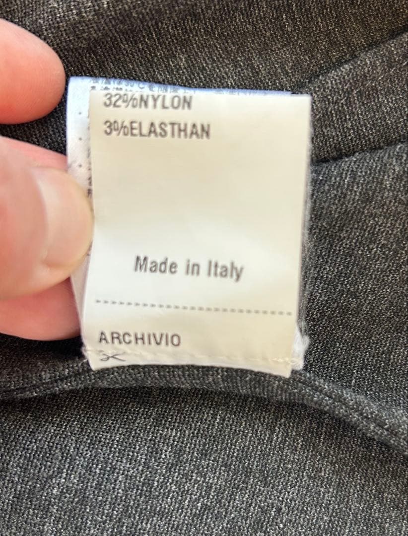 CUCITO IN FIRENZE（クチートインフィレンツェ）のジャケット