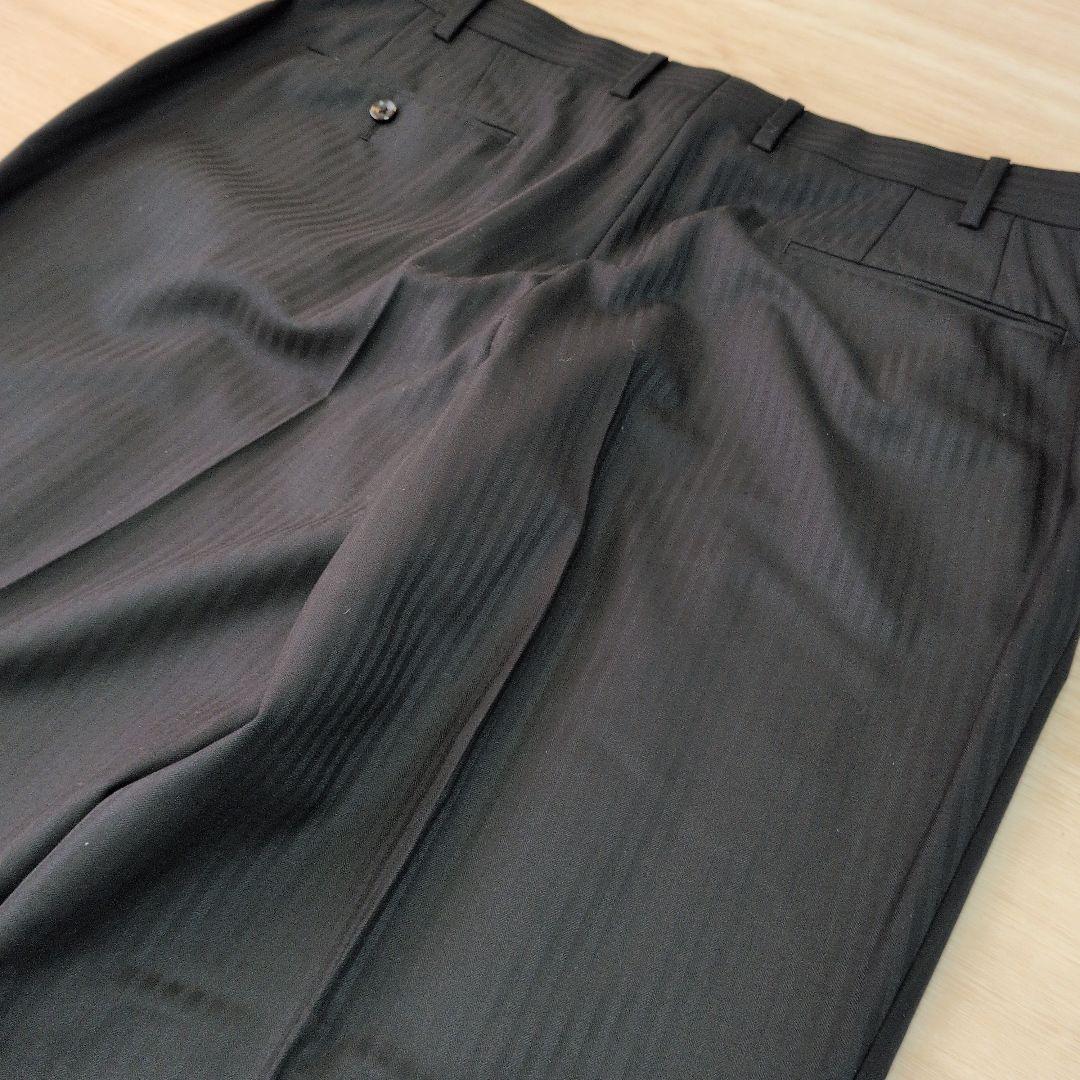 美品✨️ヒルトン　洋服の青山　3ピース スーツ スーパー110 XL　大きい